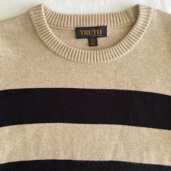 Truth by Republic collegiate stripe pullover crew neck side slits black taupe - Picture 3 of 12